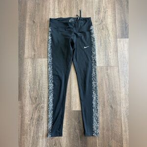 Nike Leggings. Running. Women’s size small. Black with side detail.